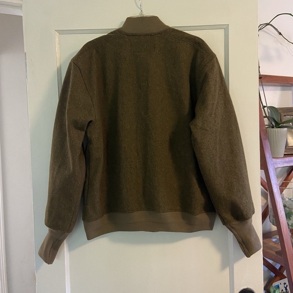 NWT M Filson CCC Wool Bomber in Marsh Olive - Picture 5 of 11